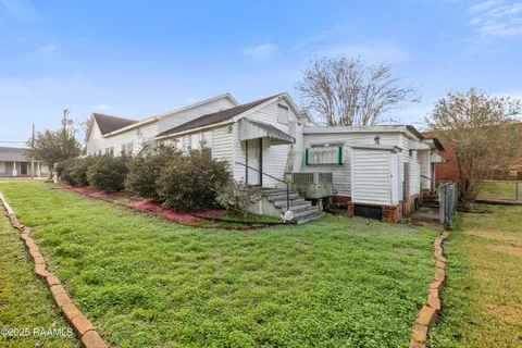 $160,000 | 212 South Jefferson Street, Abbeville, LA 70510