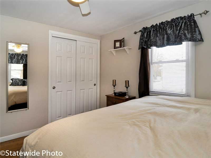 41 Overlook Road Narragansett, RI 02882 - Photo 18 of 25 Master Bedroom.