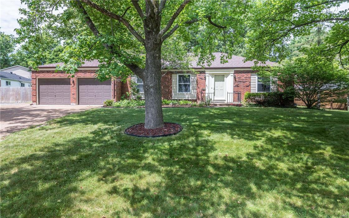 303 Portwind Place Ballwin, MO 63021 - Photo 1 of 25 Gallery Image 1