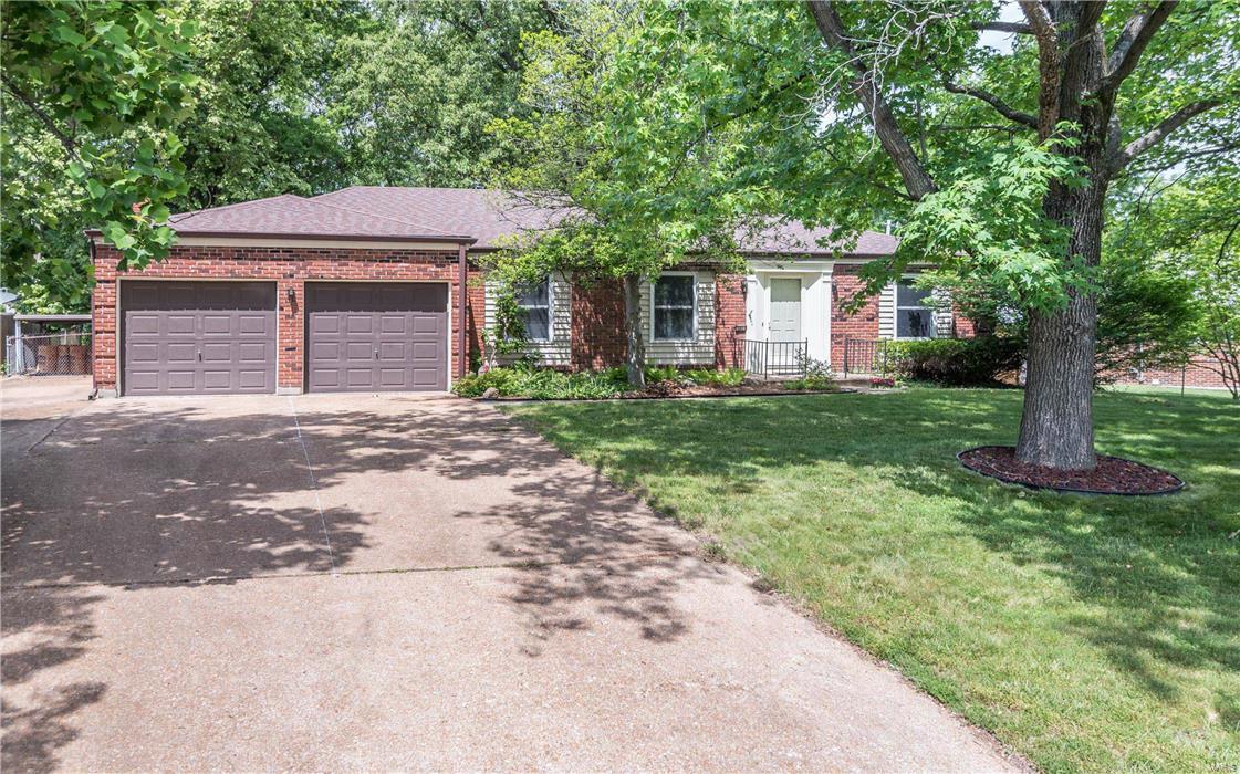 303 Portwind Place Ballwin, MO 63021 - Photo 24 of 25 Gallery Image 24