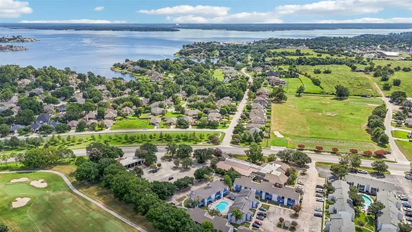 $1,450 | 13151 Walden Road, Unit 206, Montgomery, TX 77356