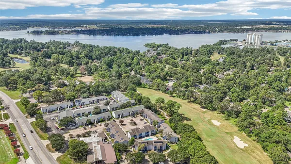 $1,450 | 13151 Walden Road, Unit 206, Montgomery, TX 77356