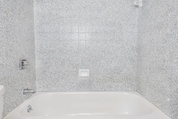 $1,450 | 13151 Walden Road, Unit 206, Montgomery, TX 77356