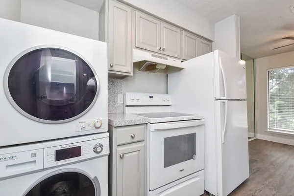 $1,450 | 13151 Walden Road, Unit 206, Montgomery, TX 77356