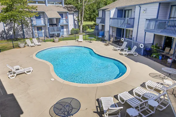 $1,450 | 13151 Walden Road, Unit 206, Montgomery, TX 77356