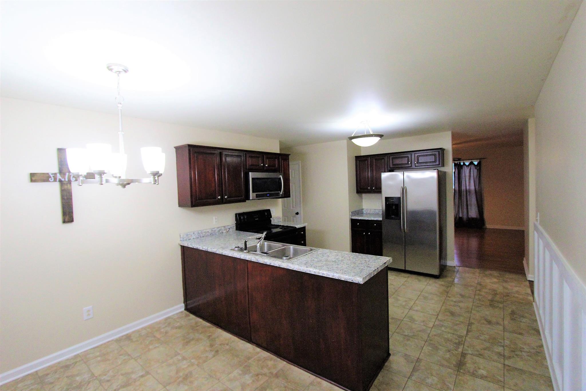 1062 Hamilton Chambers Road Lebanon, TN 37087 - Photo 7 of 18