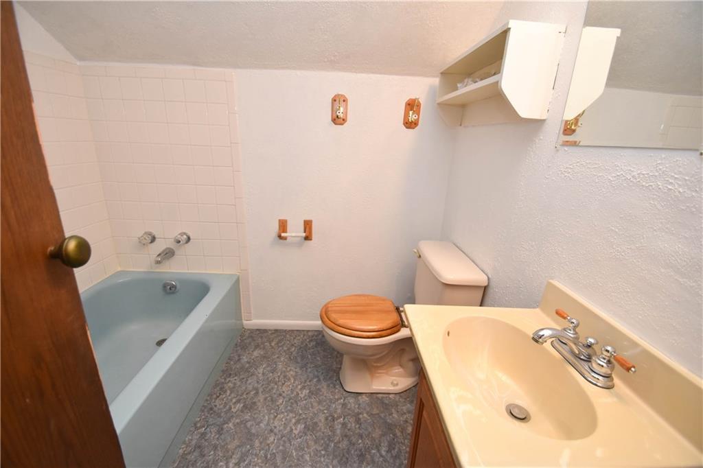 515 Grandison Road Greenfield, IN 46140 - Photo 13 of 17 Gallery Image 13