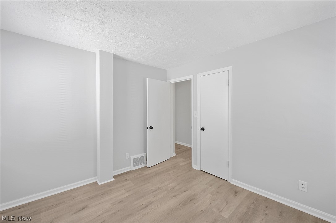 4242 Wilmington Road Cleveland, OH 44121 - Photo 10 of 22 Gallery Image 10