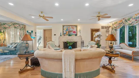 $11,900,000 | 615 Idlewyld Drive, Fort Lauderdale, FL 33301