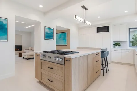 $11,900,000 | 615 Idlewyld Drive, Fort Lauderdale, FL 33301