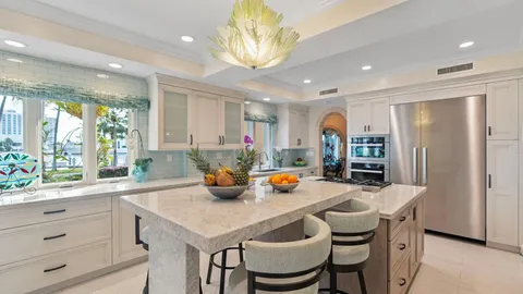$11,900,000 | 615 Idlewyld Drive, Fort Lauderdale, FL 33301