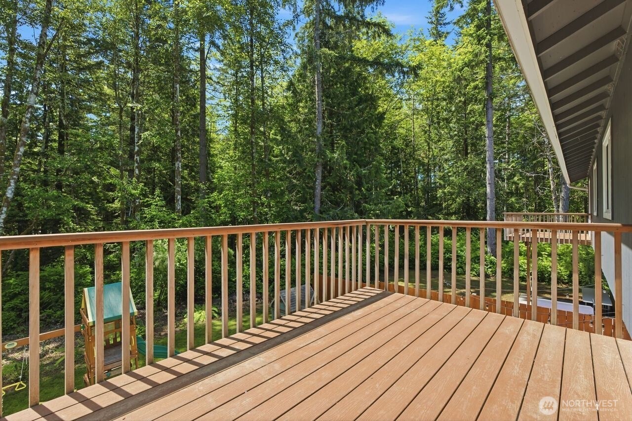 1353-1355 Saddle Club Road Southeast Port Orchard, WA 98366 - Photo 18 of 39