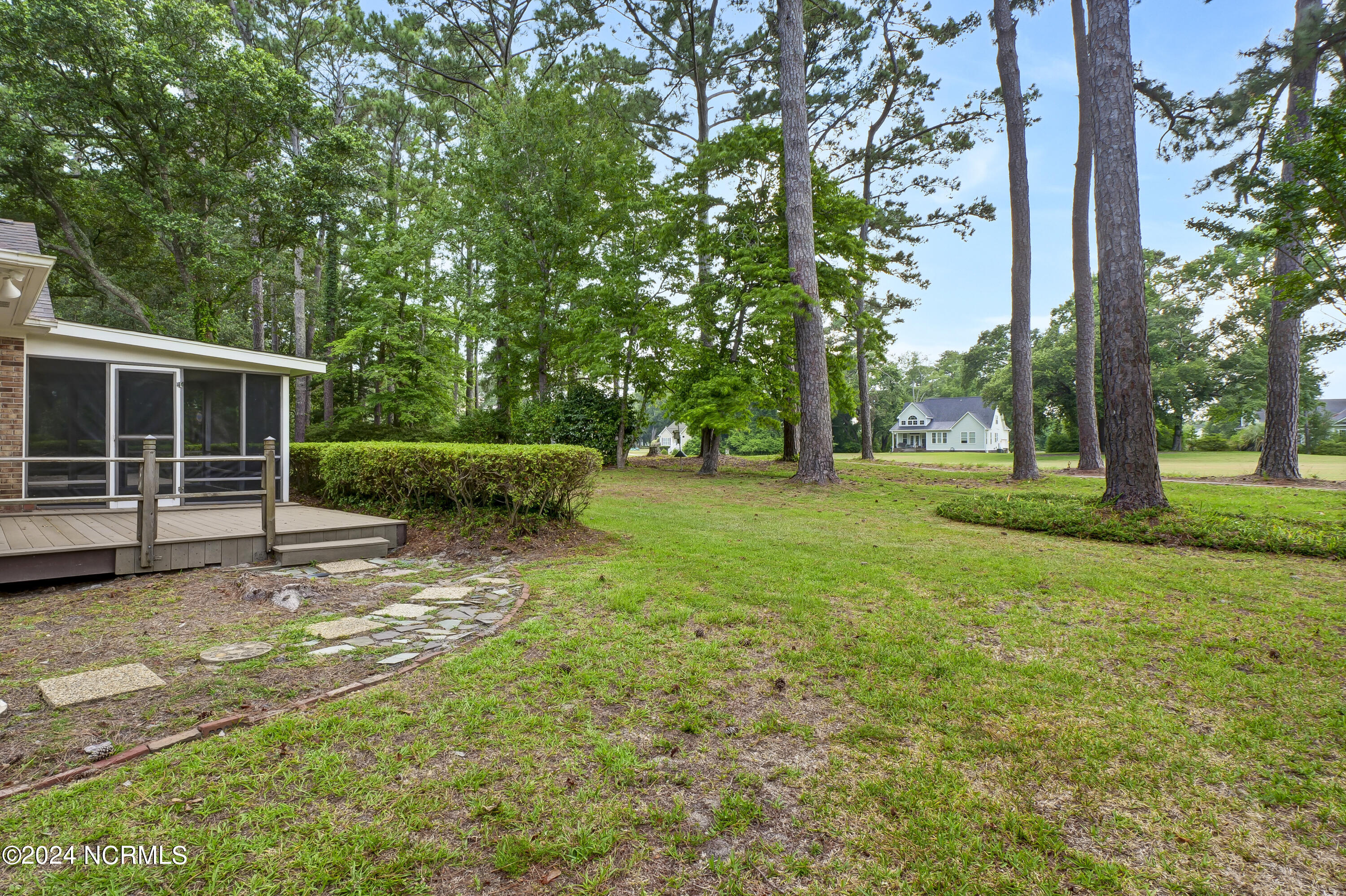 717 North Green Tee Road Hampstead, NC 28443 - Photo 29 of 50 028_p6677758_405
