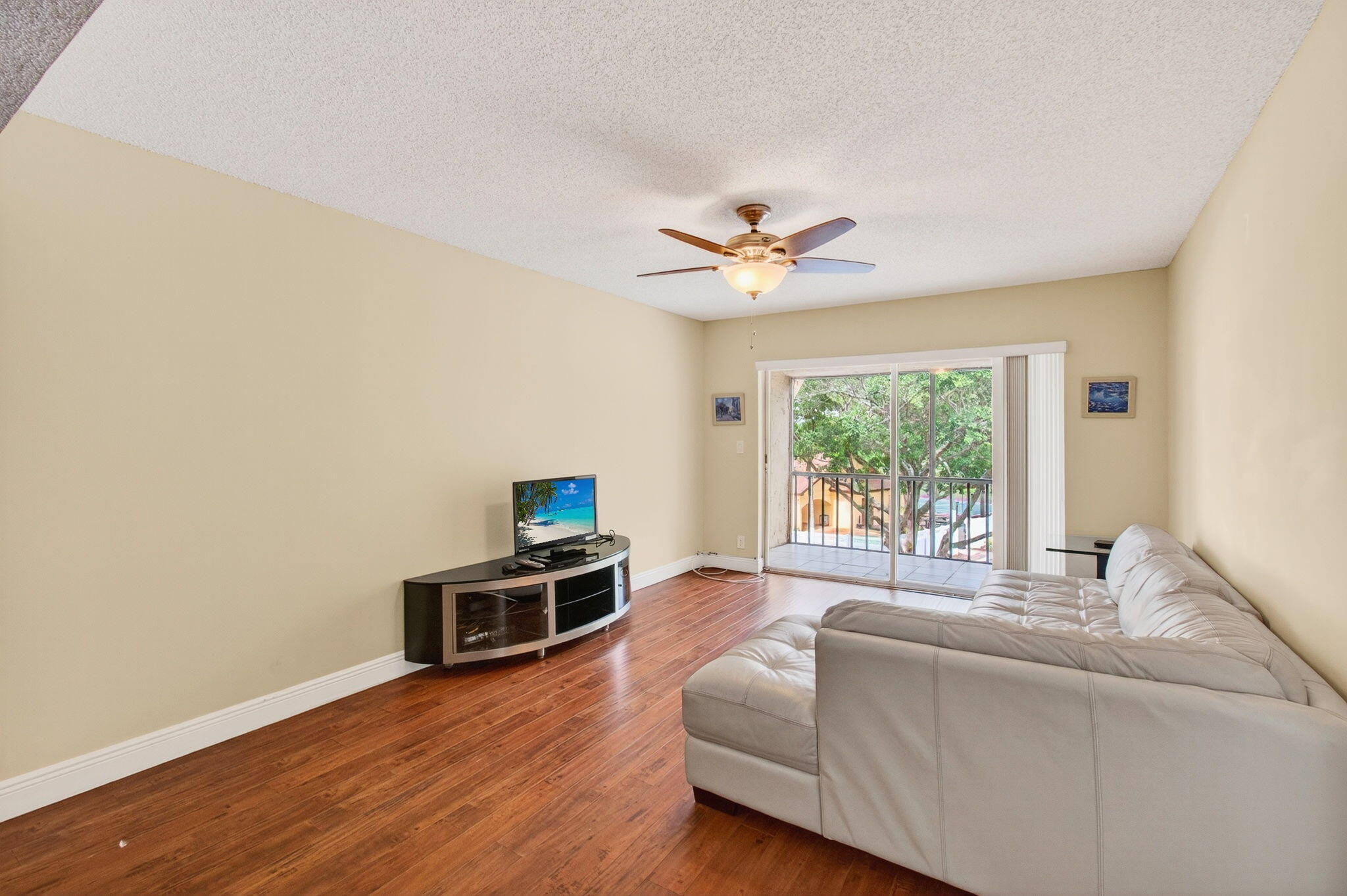 480 Northwest 20th Street, Unit 301 Boca Raton, FL 33431 - Photo 14 of 47 15-web-or-mls-DSC_2103