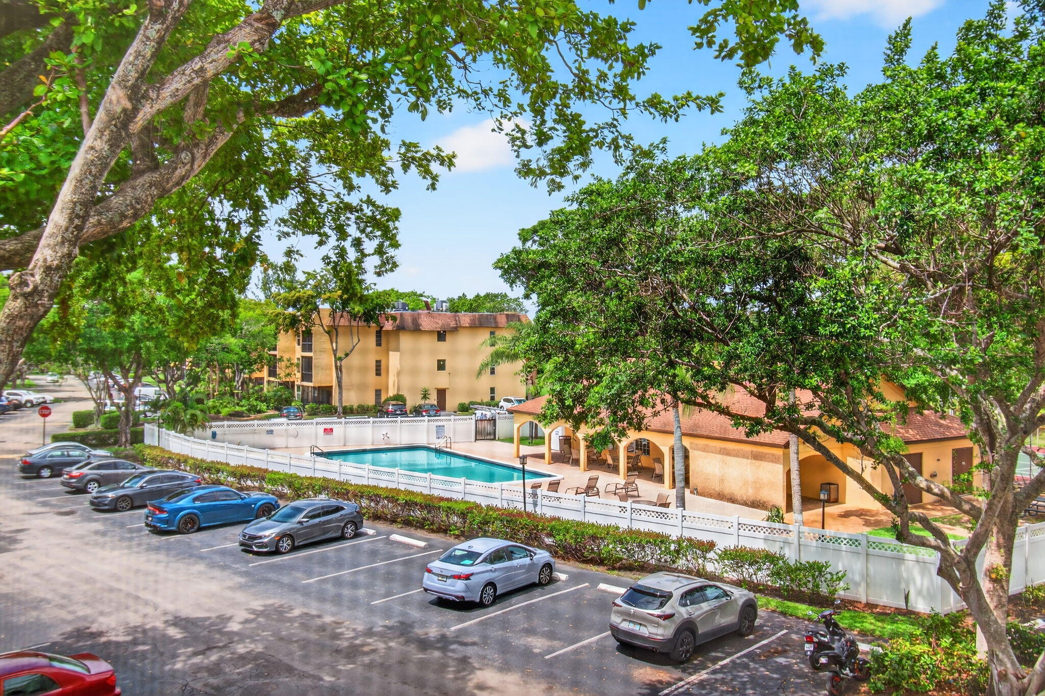 480 Northwest 20th Street, Unit 301 Boca Raton, FL 33431 - Photo 36 of 47 48-web-or-mls-DSC_2173