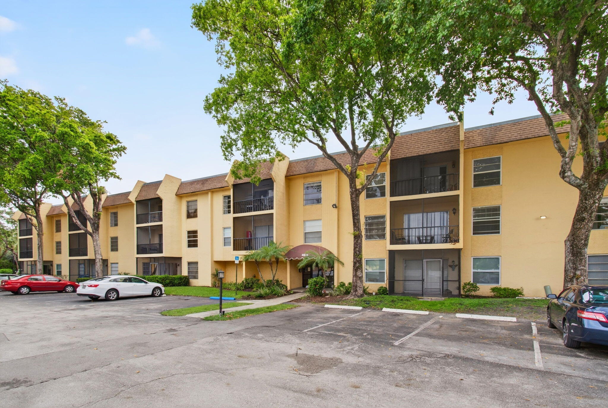 480 Northwest 20th Street, Unit 301 Boca Raton, FL 33431 - Photo 47 of 47 5-web-or-mls-DSC_2403