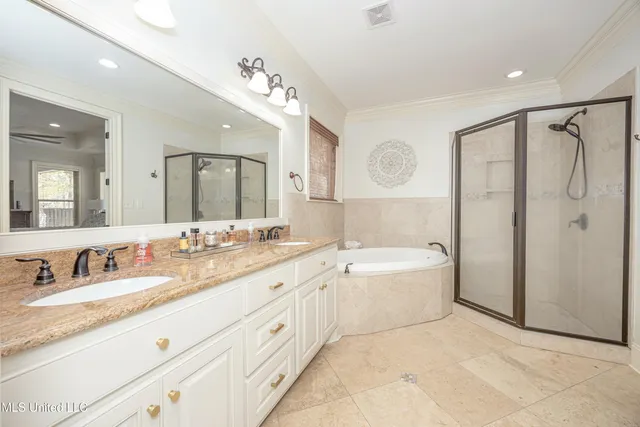 $635,000 | 3208 Oakleigh Circle, Ocean Springs, MS 39564