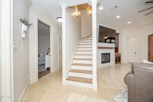 $635,000 | 3208 Oakleigh Circle, Ocean Springs, MS 39564