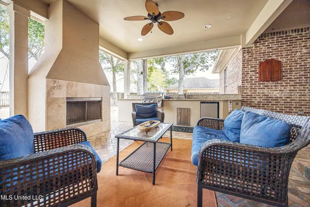 $635,000 | 3208 Oakleigh Circle, Ocean Springs, MS 39564