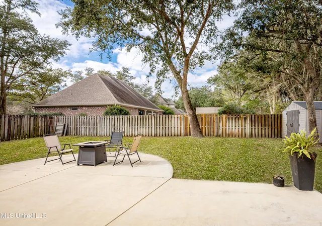 $635,000 | 3208 Oakleigh Circle, Ocean Springs, MS 39564