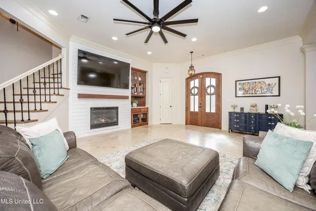 $635,000 | 3208 Oakleigh Circle, Ocean Springs, MS 39564