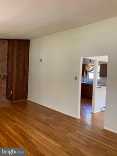 $3,300 | 852 Constellation Drive, Great Falls, VA 22066