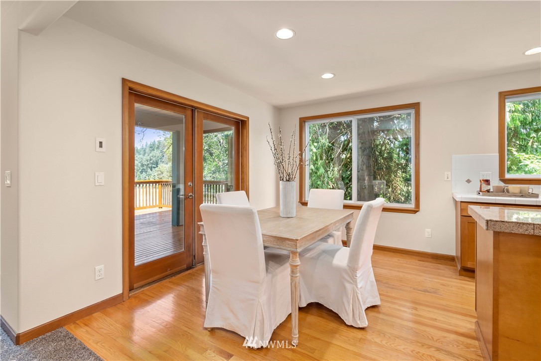 9302 Valhalla Way Bothell, WA 98011 - Photo 14 of 37