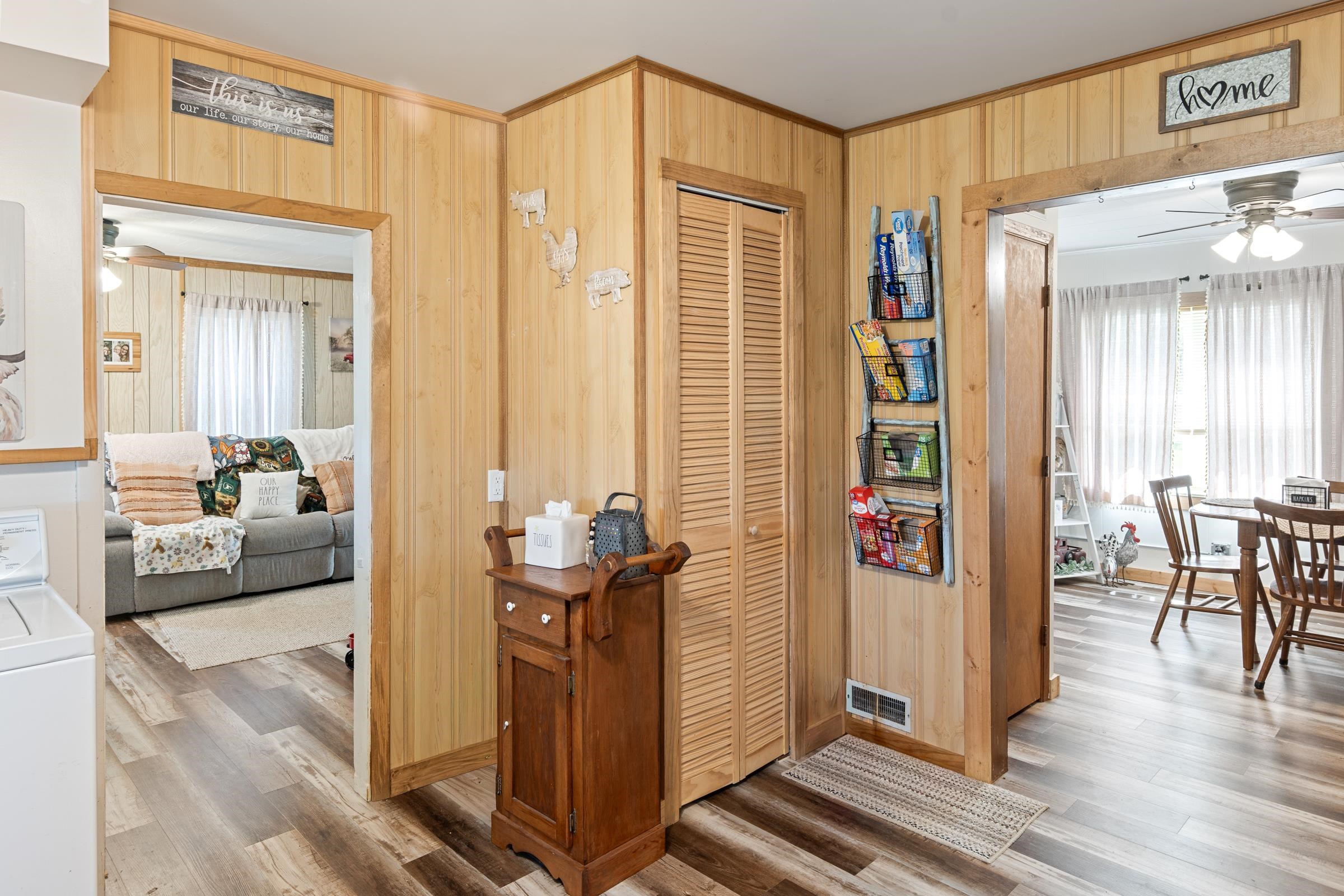 472 North Street Green Lake, WI 54941 - Photo 9 of 31