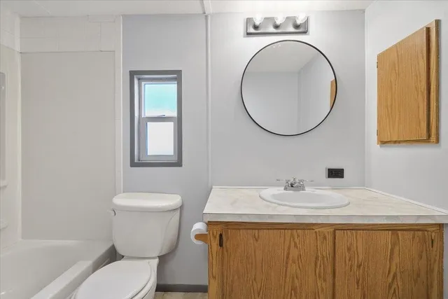 $89,900 | 24807 East Trent Avenue, Unit 13, Newman Lake, WA 99025