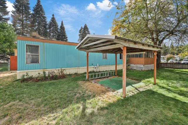 $89,900 | 24807 East Trent Avenue, Unit 13, Newman Lake, WA 99025