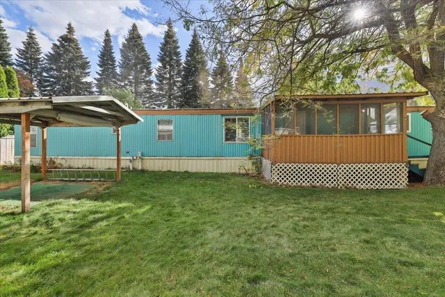 $89,900 | 24807 East Trent Avenue, Unit 13, Newman Lake, WA 99025