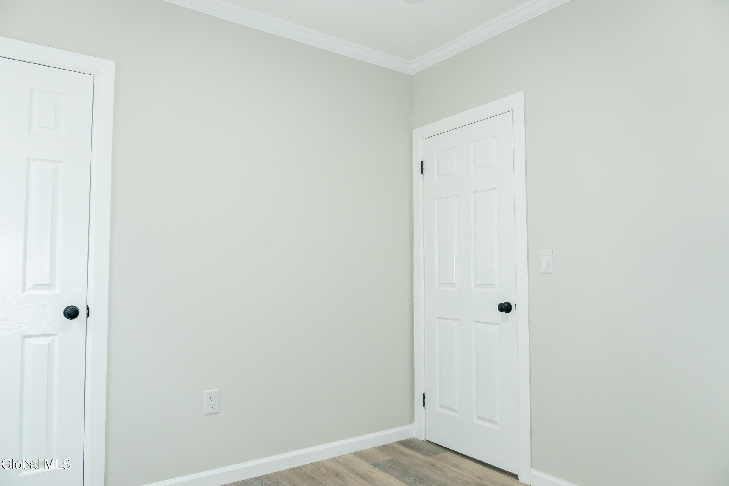 418 3rd Street, Unit 2 Schenectady, NY 12306 - Photo 16 of 29 _DSC2836