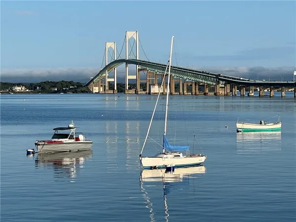 $3,500 | 109 2nd Street, Newport, RI 02840