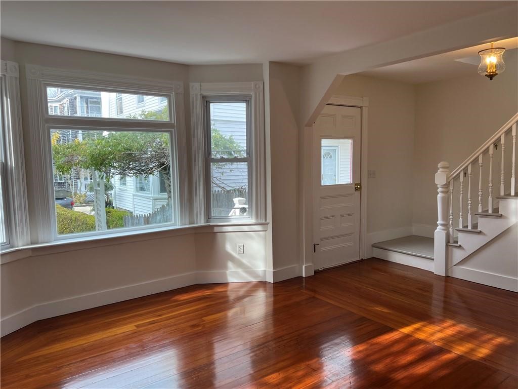 109 2nd Street Newport, RI 02840 - Photo 5 of 22