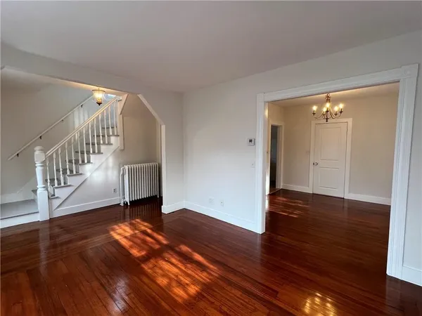 $3,500 | 109 2nd Street, Newport, RI 02840