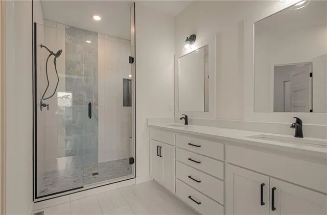 $579,000 | 2211 Prairie Creek Drive, Kearney, MO 64060