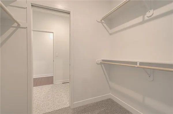 $574,000 | 2211 Prairie Creek Drive, Kearney, MO 64060