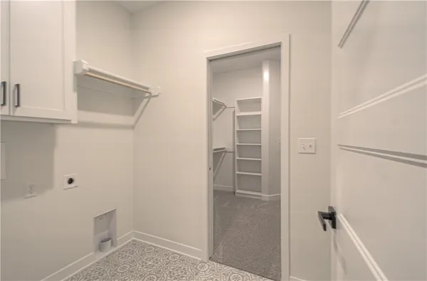 $574,000 | 2211 Prairie Creek Drive, Kearney, MO 64060