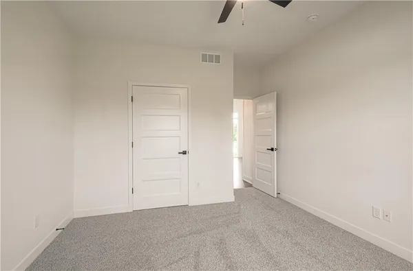 $574,000 | 2211 Prairie Creek Drive, Kearney, MO 64060