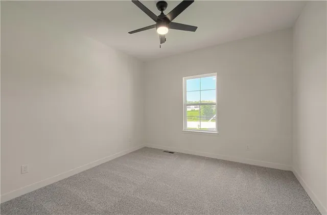 $579,000 | 2211 Prairie Creek Drive, Kearney, MO 64060