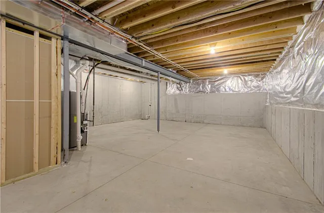 $579,000 | 2211 Prairie Creek Drive, Kearney, MO 64060