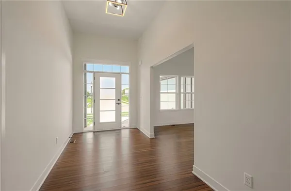 $574,000 | 2211 Prairie Creek Drive, Kearney, MO 64060