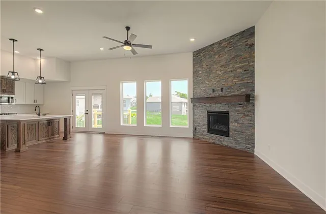 $579,000 | 2211 Prairie Creek Drive, Kearney, MO 64060