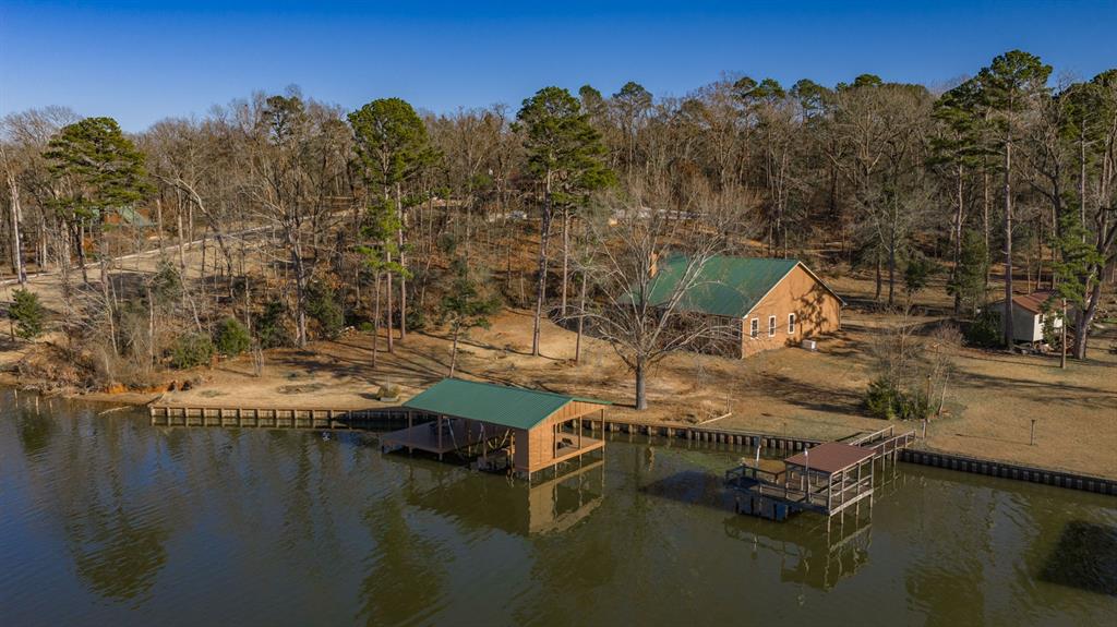 410 Private Road Leesburg, TX 75451 - Photo 4 of 38