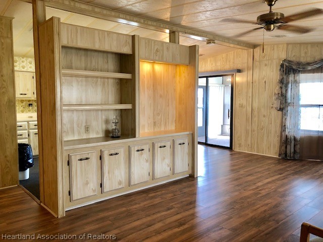 1552 Caribbean Road Sebring, FL 33870 - Photo 14 of 33 Gallery Image 14
