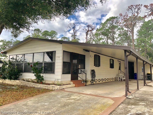 1552 Caribbean Road Sebring, FL 33870 - Photo 32 of 33 Gallery Image 32