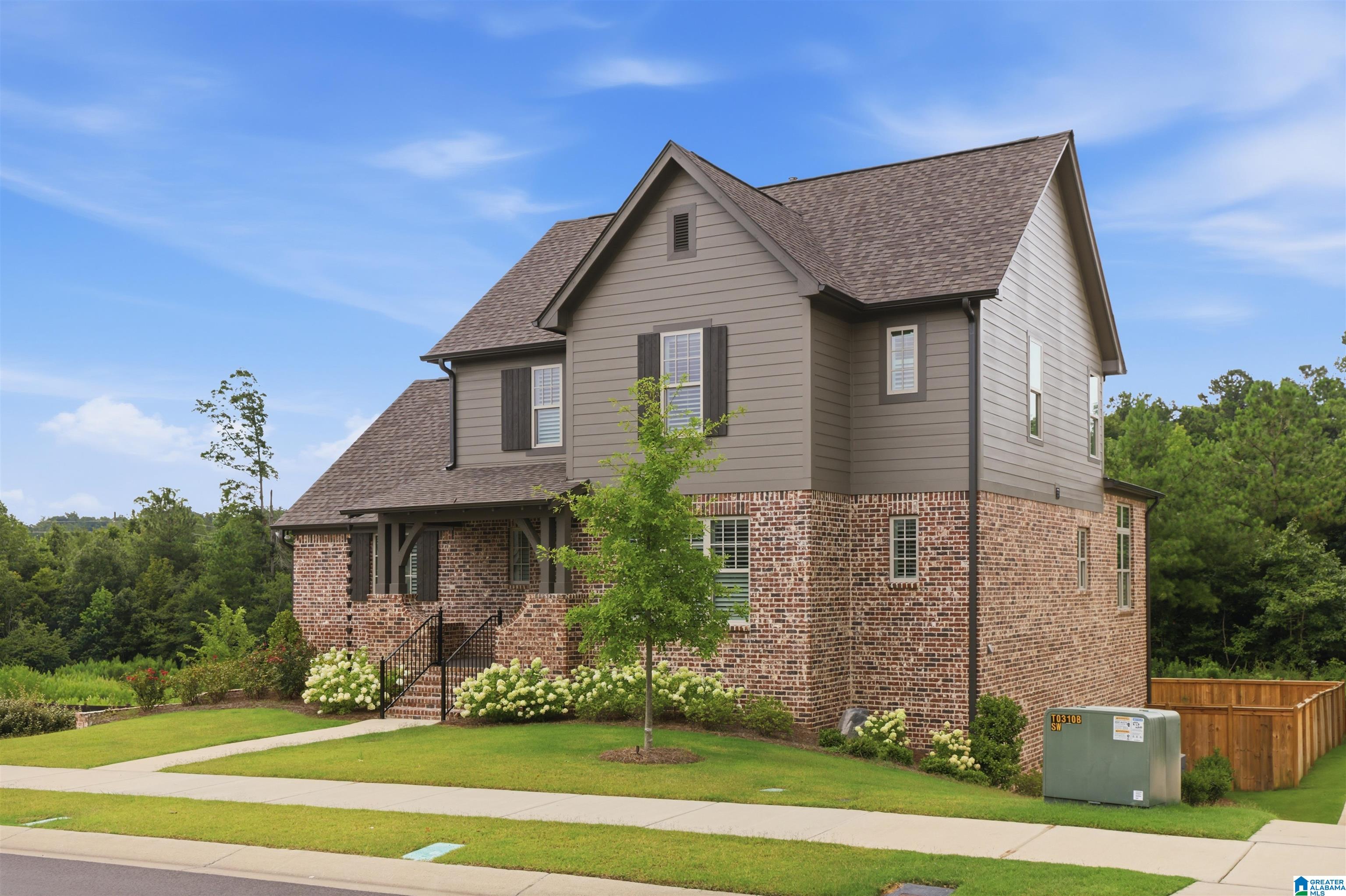 1157 Clifton Road Hoover, AL 35244 - Photo 3 of 74 Gallery Image 3