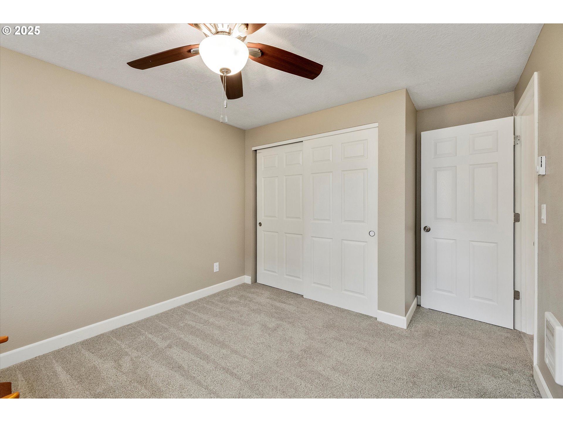 2389 F Street Hubbard, OR 97032 - Photo 18 of 34 a view of an empty room