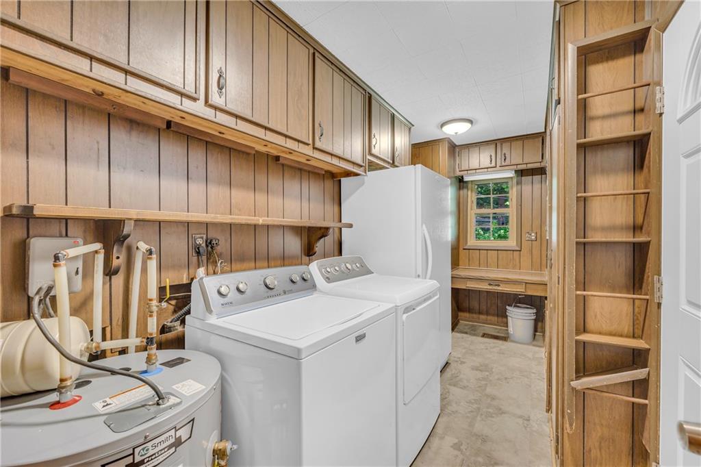 2164 Old Rex Morrow Road Morrow, GA 30260 - Photo 8 of 29