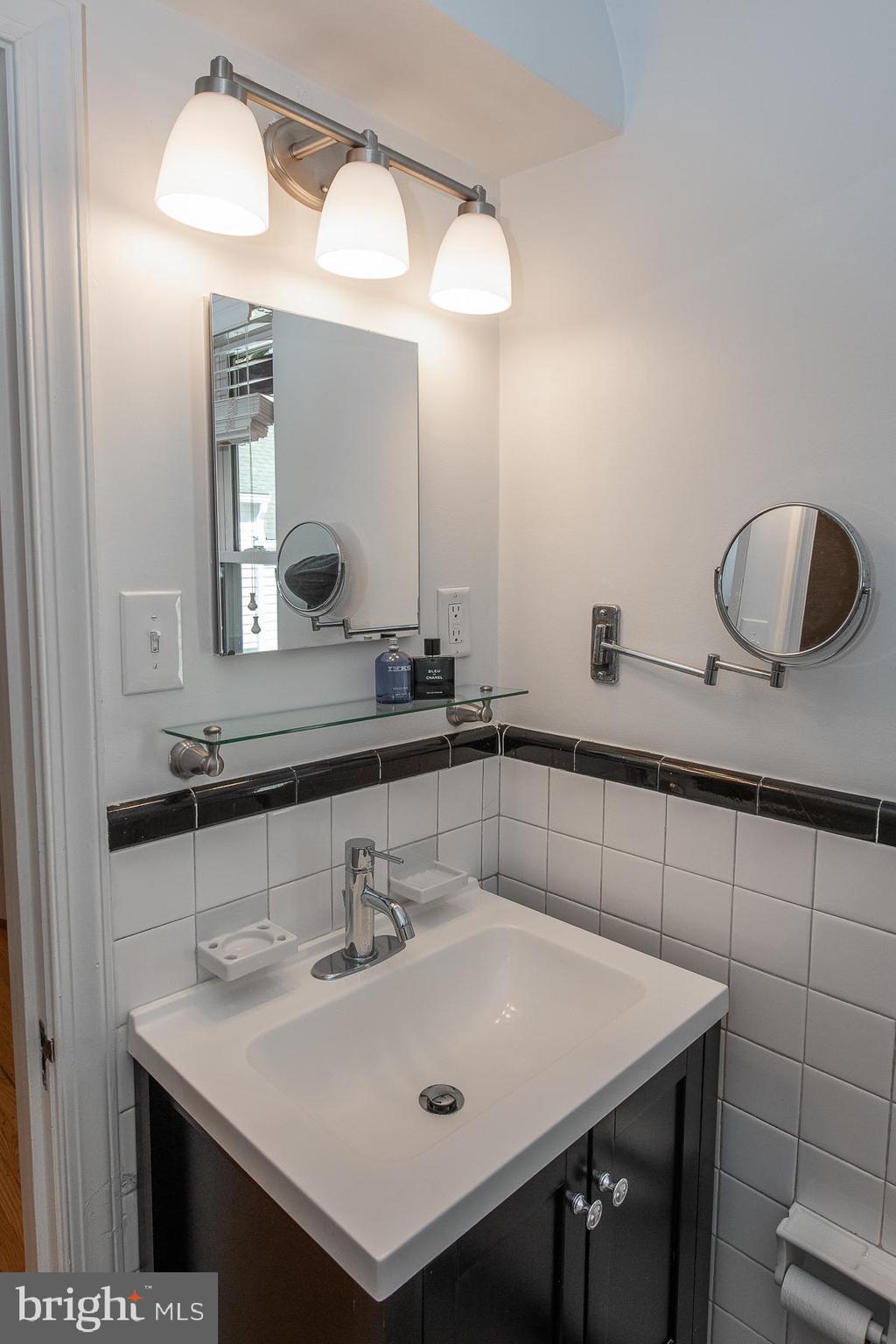 45 Overhill Road Bala Cynwyd, PA 19004 - Photo 18 of 27 Gallery Image 18